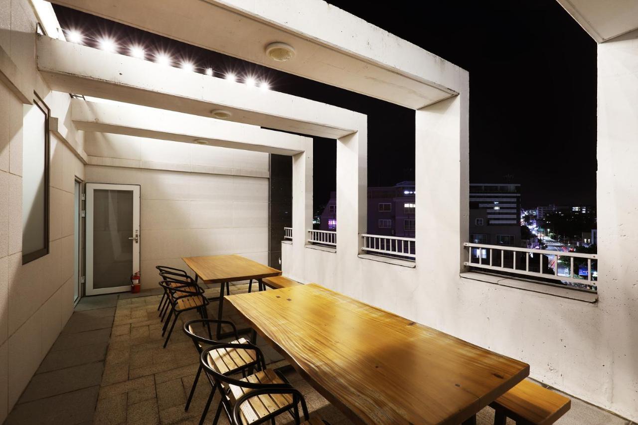 Cornerstone Hotel Seogwipo Exterior foto